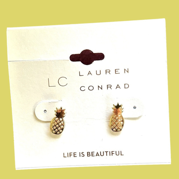 NEW! Pineapple Pierced Gold Earrings Stud - Picture 5 of 5